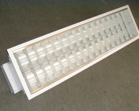 LAMPA SUFITOWA 30 x 120cm (2 x 36w)