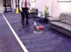 Pranie wykładziny dywanowej metodą DRY FUSION