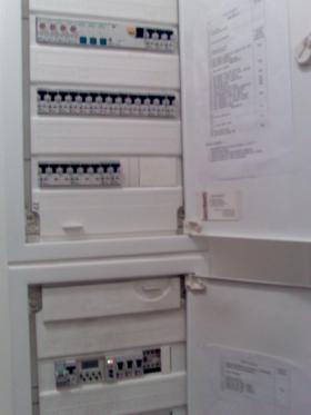 montaż instalacji elektrycznej