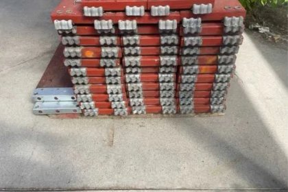 Sprzedam podesty drewniane 1,09m typu Baumann i kompatybilne z nim. -Ilość widoczna na zdj