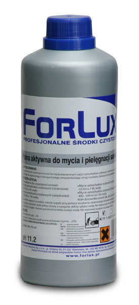 Szara butelka z niebieską zakrętką, zawierająca aktywną pianę do mycia i pielęgnacji samochodów marki Forlux AC 511, widoczne szczegóły etykiety z instrukcją użycia i danymi producenta.