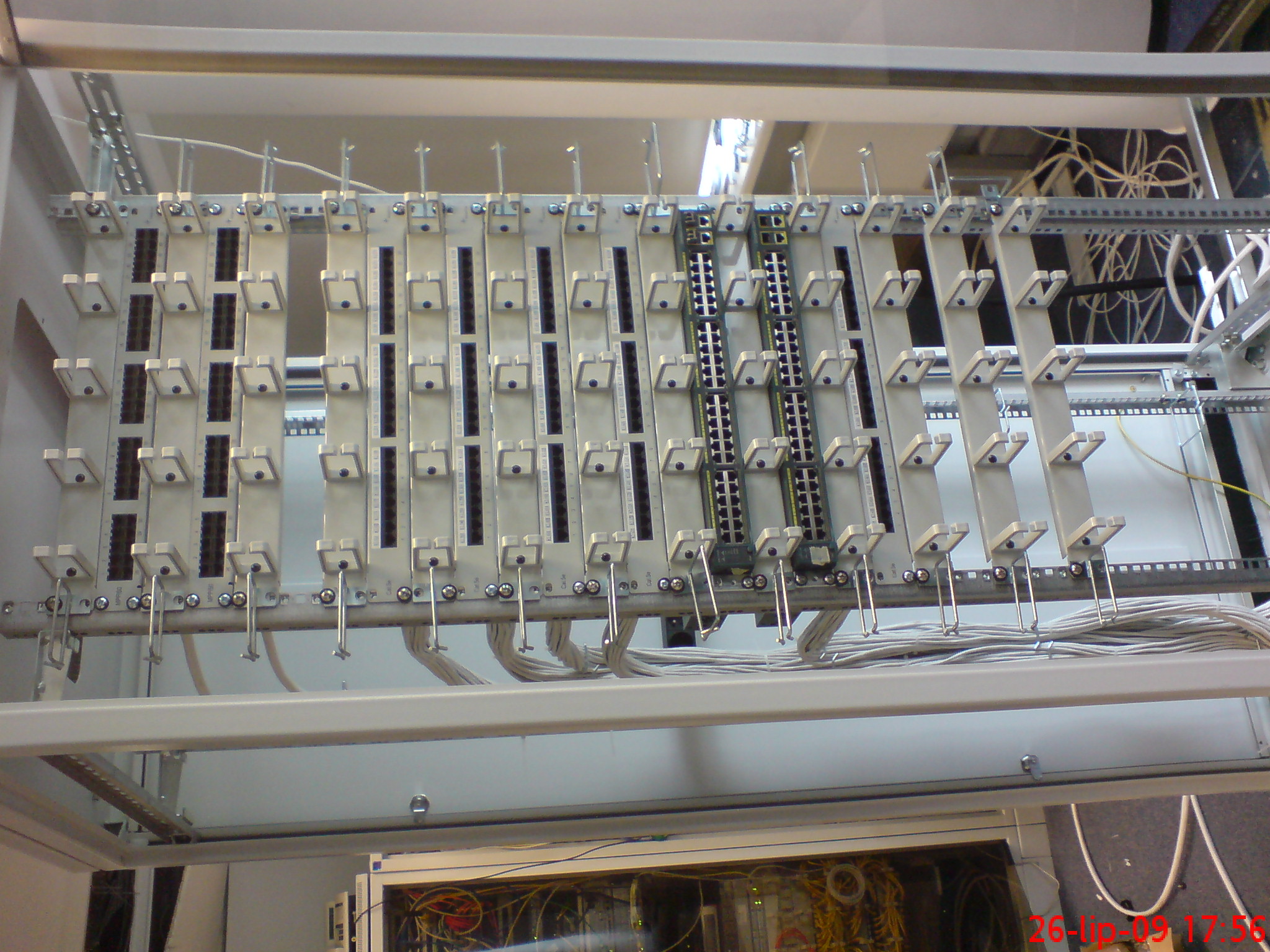 Budowa sieci komputerowych