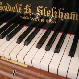 Wiedeński fortepian Rudolf G. Stekhamer, dł. 165cm