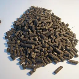 Pellet z łuski słonecznika.