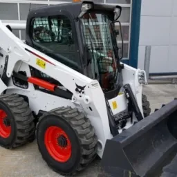 Bobcat S650 z 2020r , wynajem wraz z operatorem