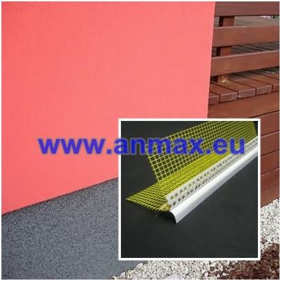 Listwa okapnikowa PCV z żółtą siatką, widoczna przy krawędzi ściany pomalowanej na różowo, z fragmentem drewnianej konstrukcji w tle.