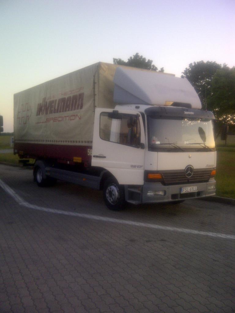 Transport Skrzynia Ładowność 6 Ton ,Dł 8 M