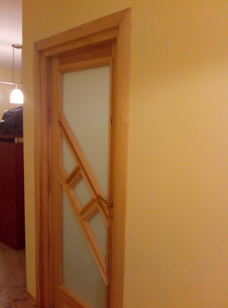 Malowanie natryskowe farbami Dekoral