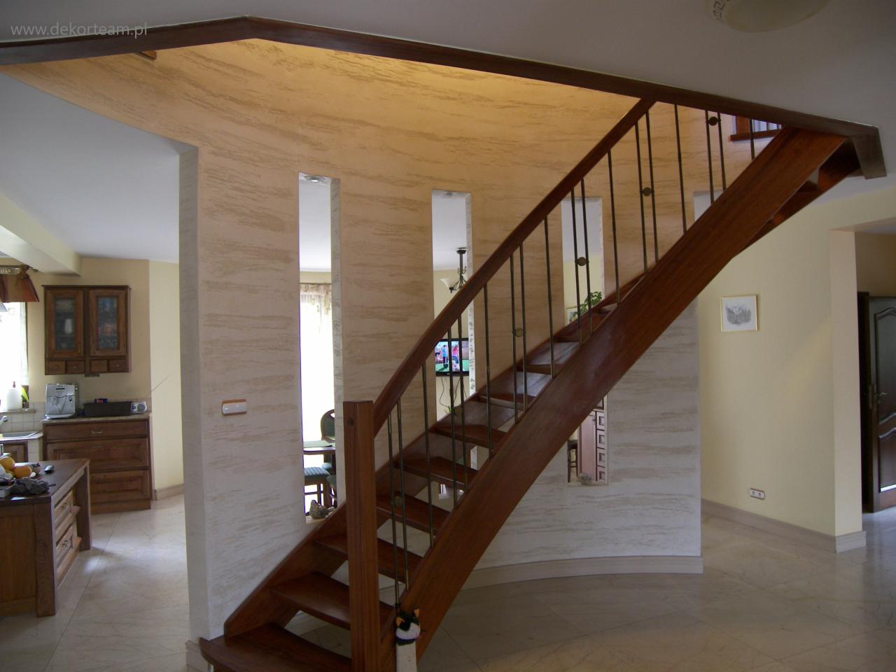 Trawertyn-tynk strukturalny