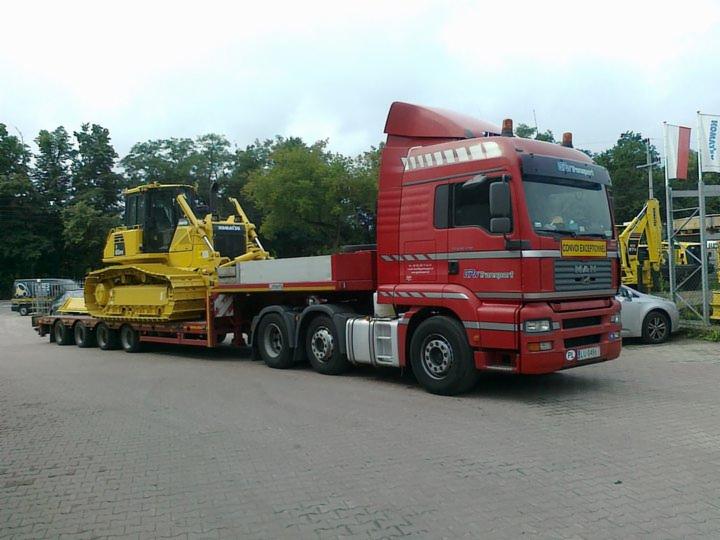 Transport niskopodwoziowy, transport maszyn