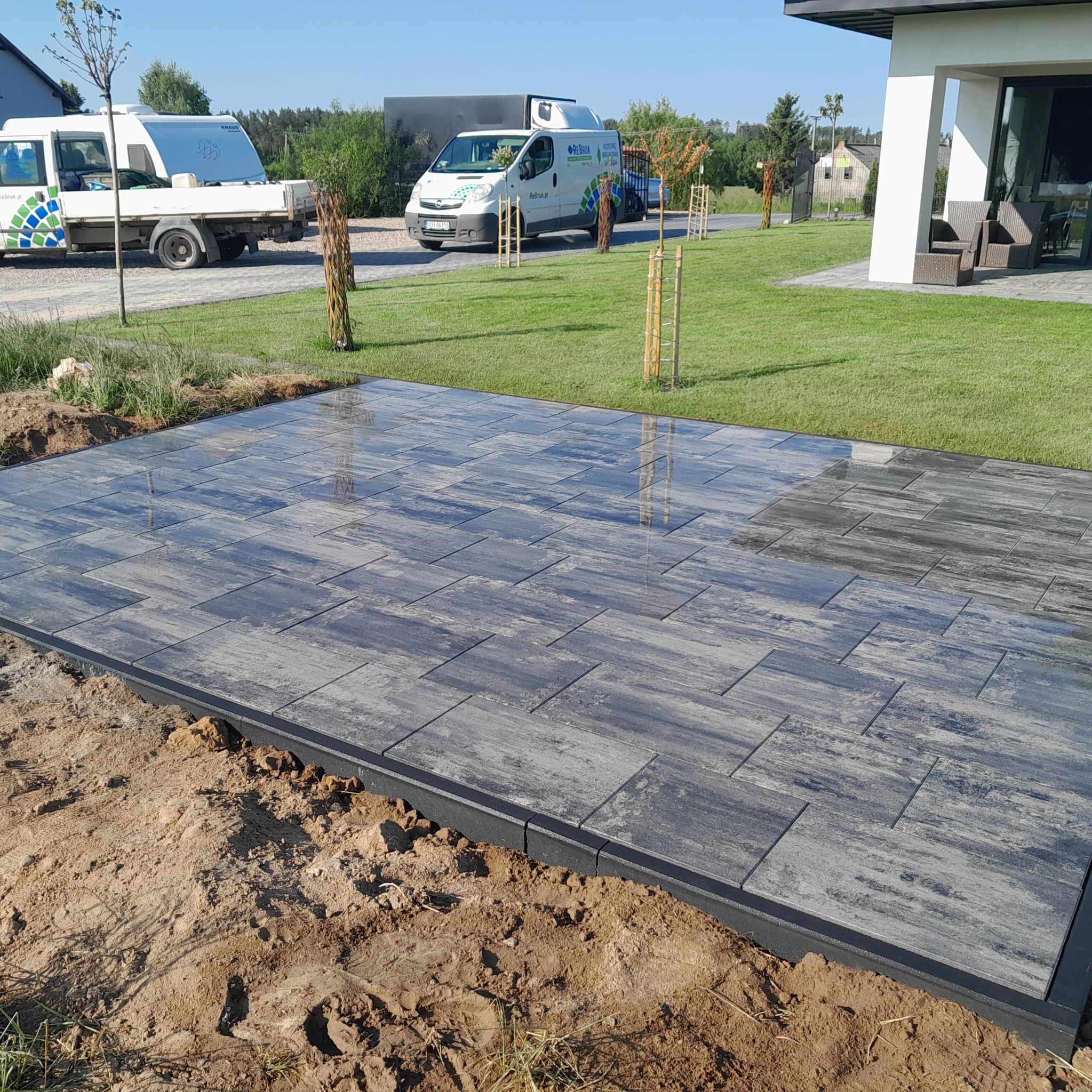 Podest wykonany z płytki Classic.