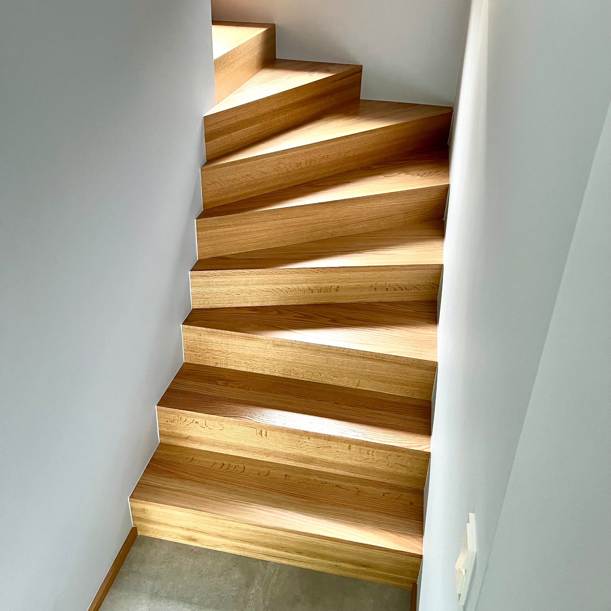 Schody Dębowe dywanowe