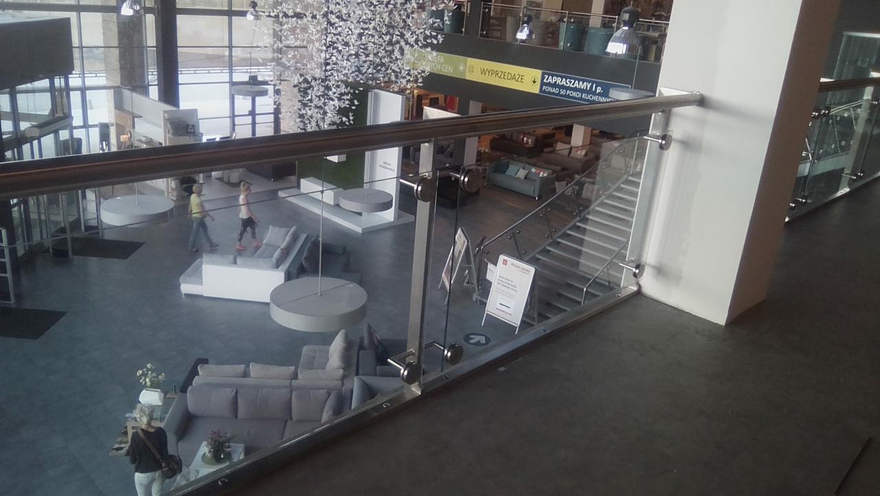 bleken red white salon