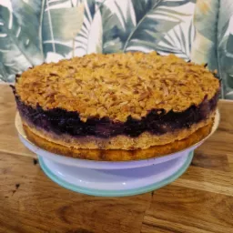 Szarlotka ze śliwkami