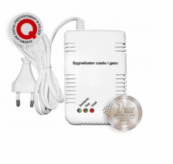 Biały sygnalizator czadu i gazu z wtyczką, oznaczony certyfikatami jakości, umieszczony na białym tle.