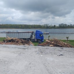 Transport materjiałów sypkich BUDNAR - Staranne Opierzenie Dachu w Choszcznie