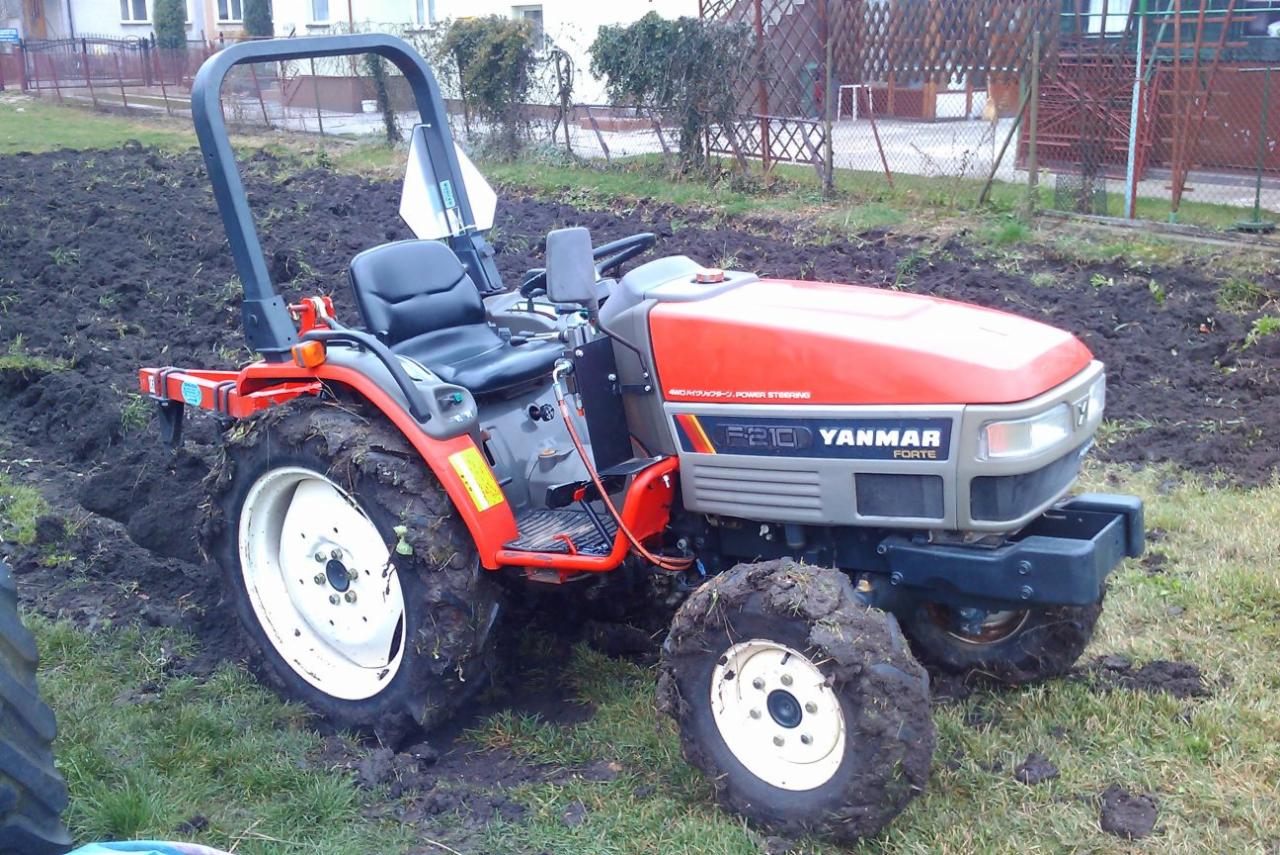 Usługi mini traktorem Busko-Zdrój