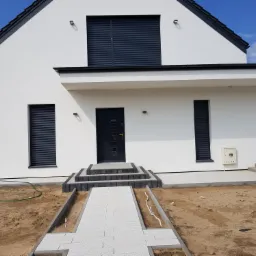 Okna, drzwi i rolety zewnętrzne