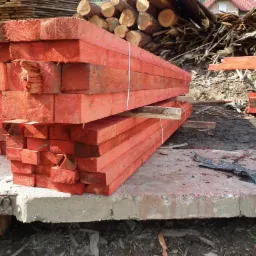 Więźba dachowa, drewno budowlane, tarcica.