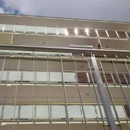 zabudowy szklane, schody, balustrady tarasów i balkonów ze stali nierdzewnej