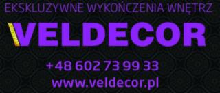 Logo firmy Veldecor z numerem telefonu i adresem strony internetowej na ciemnym tle z wzorem.