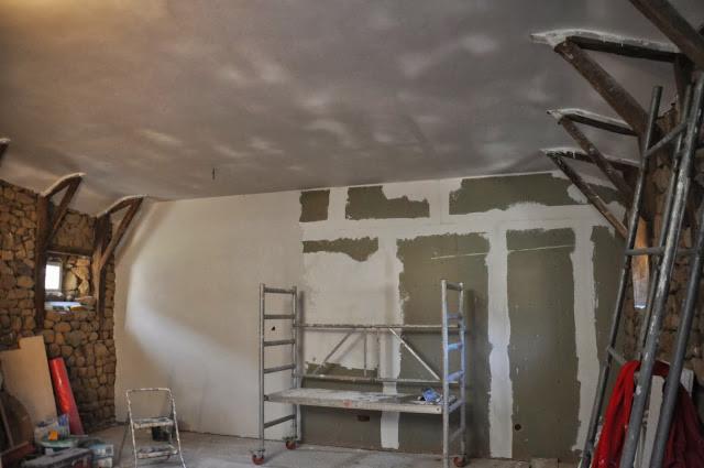 Adaptacja budynków na cele mieszkaniowe .