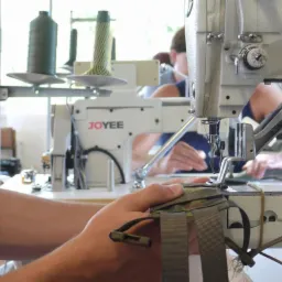 Przyjmę przeszycia , szfalnia , produkcja ciężka , wojsko , militaria