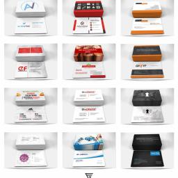 Fast-Graphic - Zestawienie wizualizacji różnorodnych projektów wizytówek ułożonych w stosy, prezentujących zróżnicowane style, kolorystykę i typografię, od minimalistycznych po bardziej złożone graficznie.