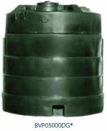 Zielony, plastikowy zbiornik na olej opałowy o pojemności 5000 litrów, widoczny w całości na białym tle, z oznaczeniem modelu BVP05000DG* u dołu.
