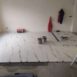 Glazurnik BIAŁYSTOK 4