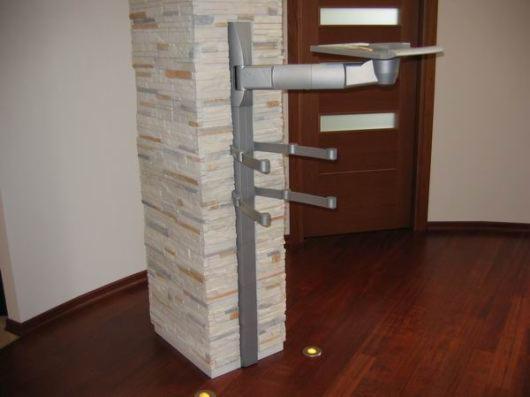 Posadzki różnego rodzaju.