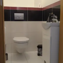 Zabudowy G-K, malowanie, glazura, biały montaż