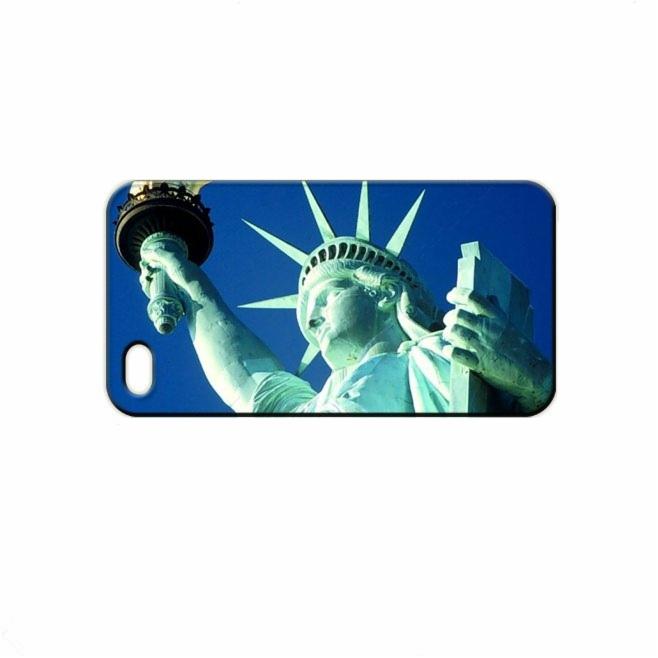 Pokrowiec na telefon Apple iPhone 5 z nadrukiem Statuy Wolności na tle błękitnego nieba, dostępny w Lewes, DE.