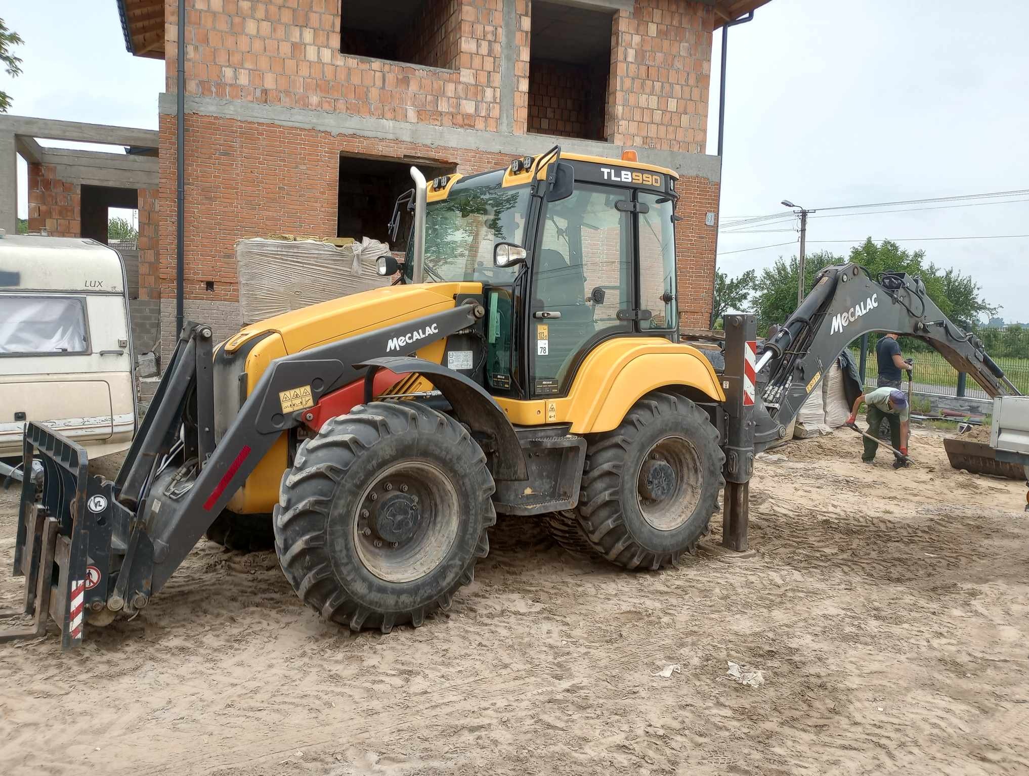 Wykonanie niwelacji terenu u klienta