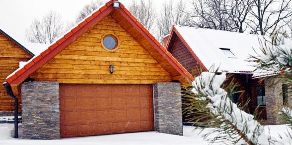 Brama segmentowa 9600 ręczna - złoty dąb z montażem