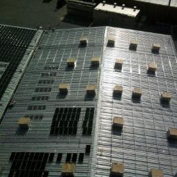 Panele słoneczne-Sprzedaż i montaż-Instalacje dachowe dla hal i dudynków przemysłowych