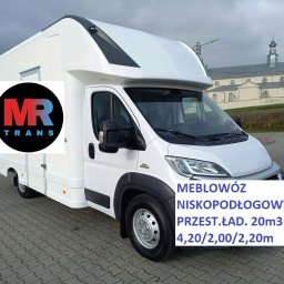 Transport busem Warszawa 3