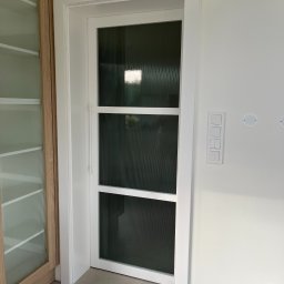 Układanie paneli Brzesko 2