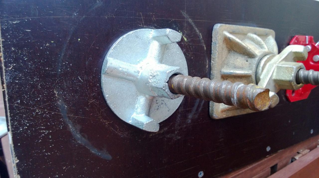 Nakrętka talerzowa 100 Promocja !