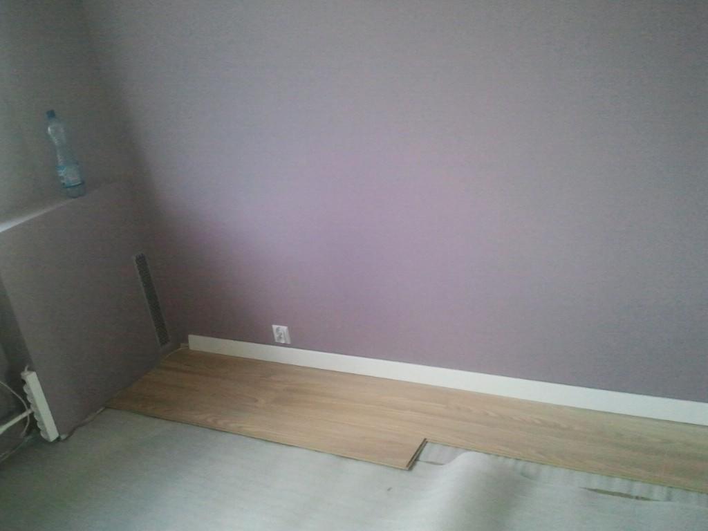 szpachlowanie,malowanie,plytki,bialy montaż