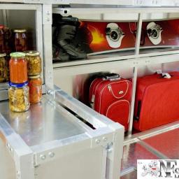 Meble aluminiowe do zabudowy miejsc parkingowych i garażu