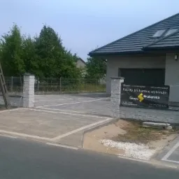 Kostka brukowa i ogrodzenia z pustaków łupanych