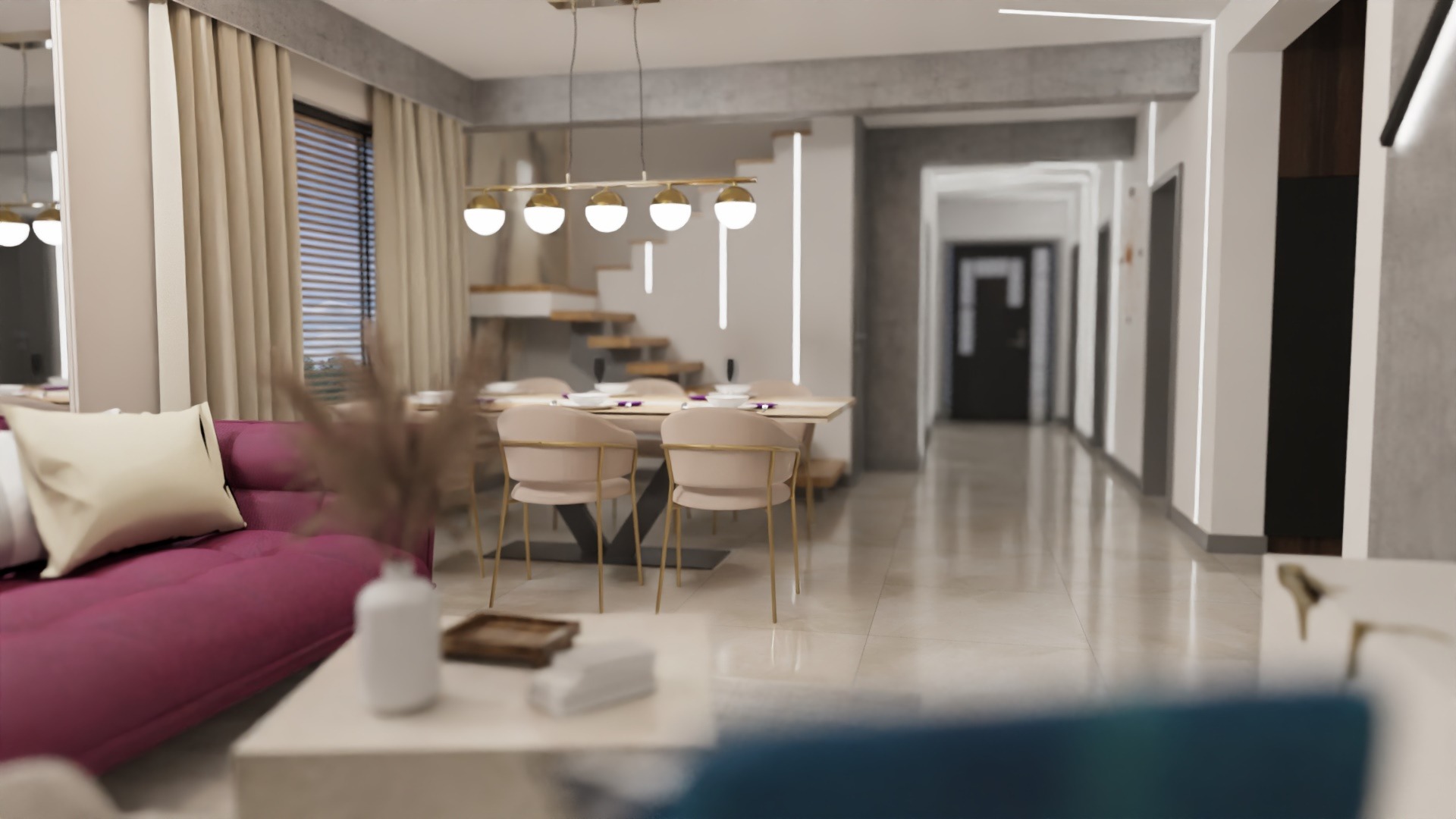 Nowoczesne wnętrze mieszkania z fuksjową sofą, stołem jadalnym z krzesłami w odcieniach beżu i złota, schodami z drewnianymi stopniami oraz długim korytarzem w tle.