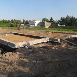 Domy murowane Międzyborów 3