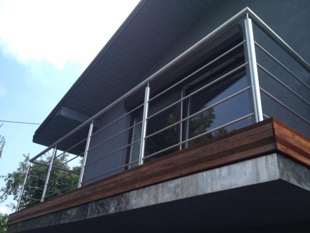 Balustrady nierdzewne