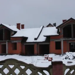 budowa domu jednorodzinnego w zabudowie bliźniaczej - bliźniak, stan surowy otwarty