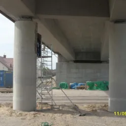 Naprawa powierzchni betonowych