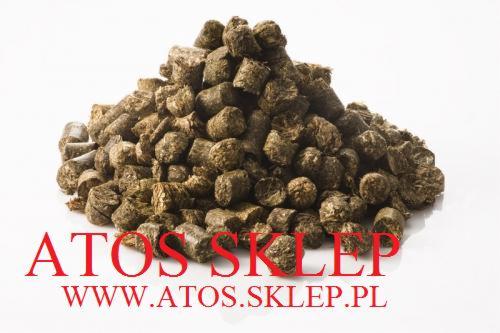 PASZE DLA KONI - makuchy, susz z traw, wysłodki, mieszanki gotowe