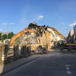 Wyburzenia w Centrum