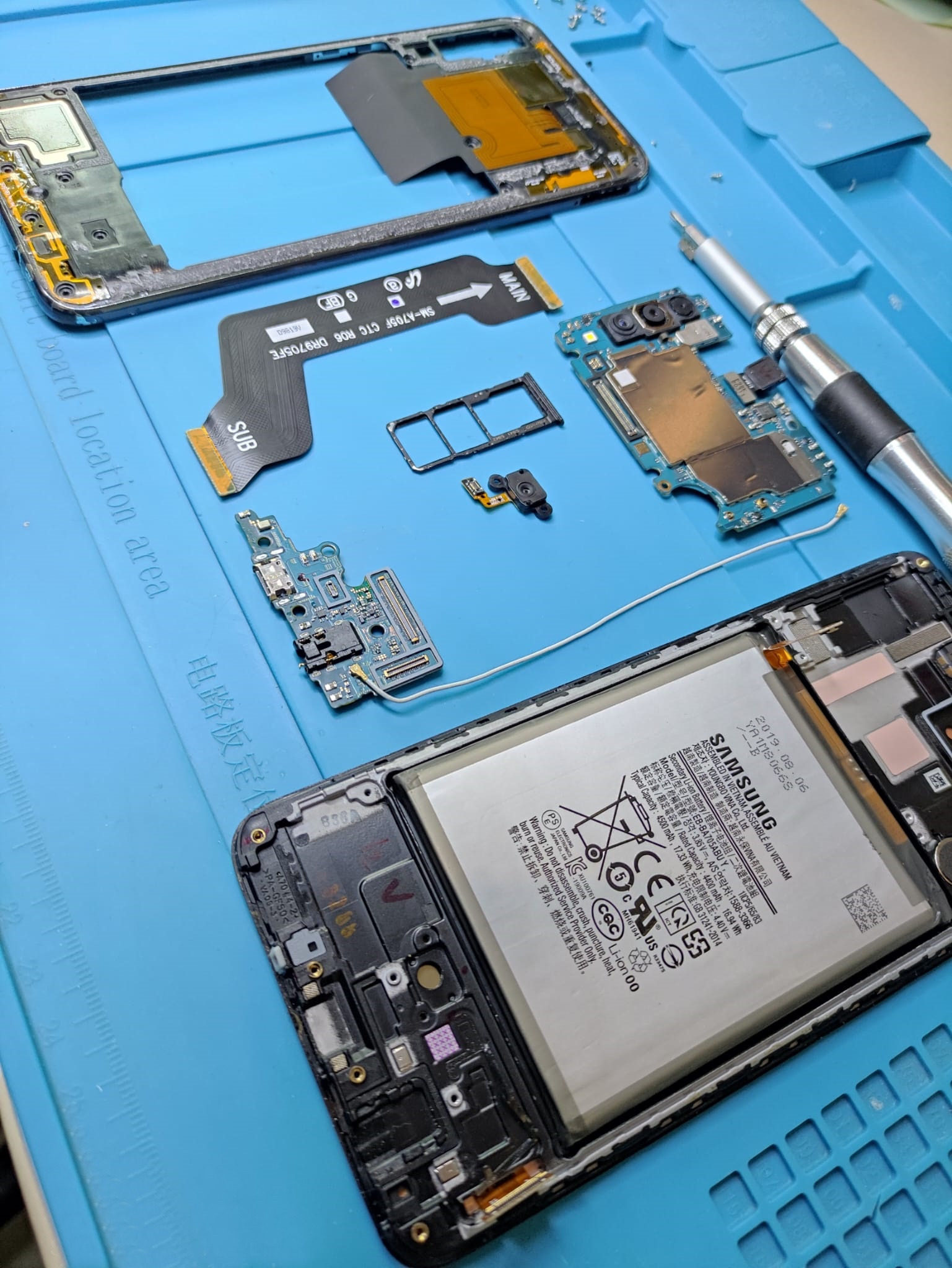 Wymiana ekranu wyświetlacza